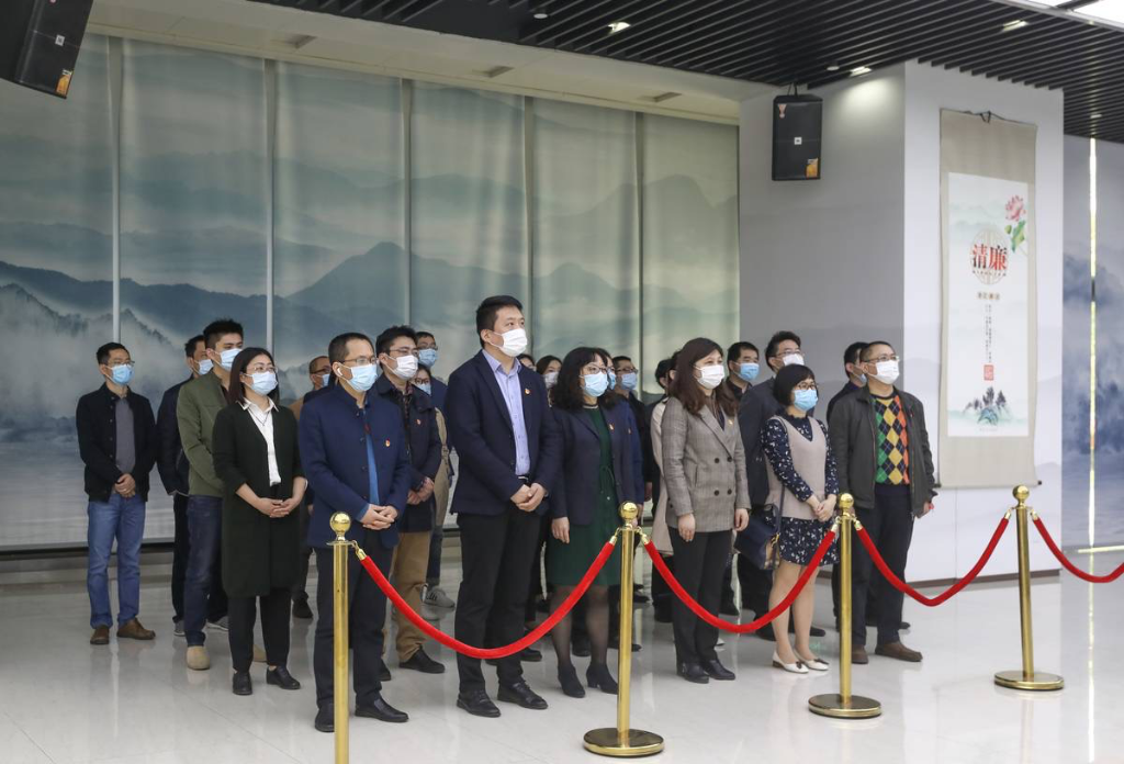 市政院党委组织党员干部 参观无锡国有企业廉政教育基地